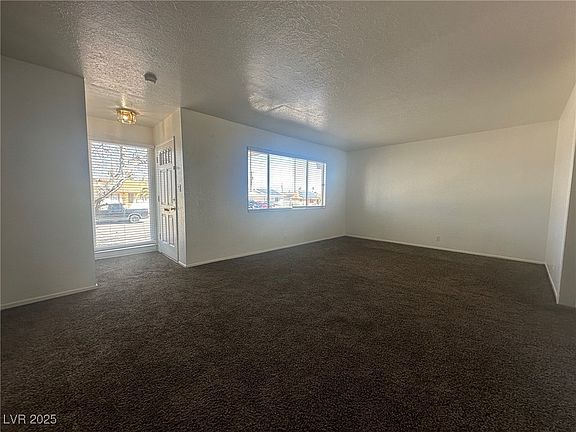 4th image of 5129 Sugarfoot Ave
