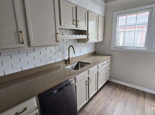 579 Crescent Ave APT 1, Buffalo, NY 14214