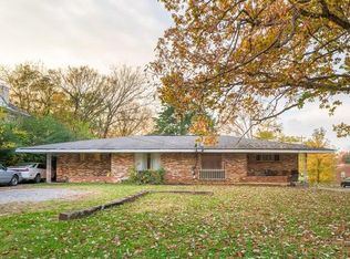 359 Glenwood Dr, Chattanooga, TN 37404