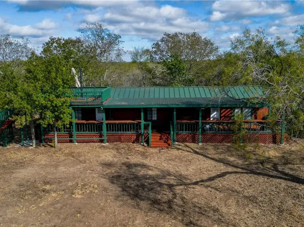 456 Krams Creek Rd, Seguin, TX 78155