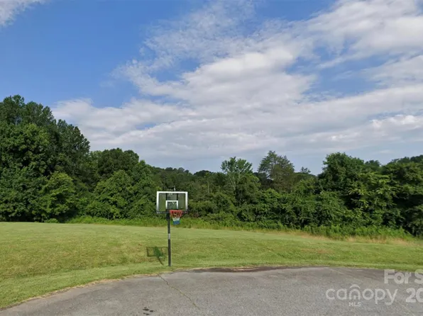 310 Belmont Pl, Rockwell, NC 28138