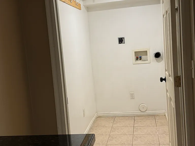 1605 W Frankie Cir #BASEMENT — Photo 22
