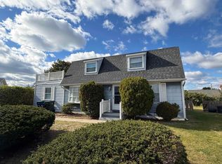 11 45th St, Brigantine, NJ 08203