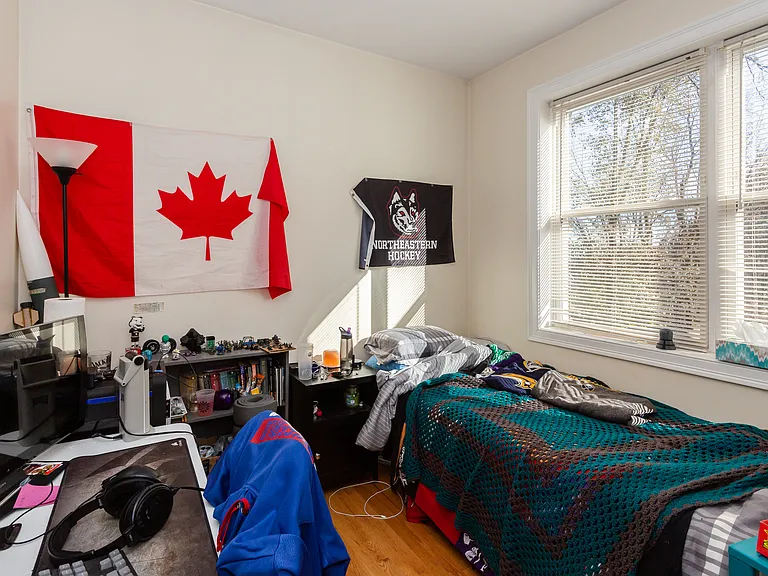 182 Calumet St #1 — Photo 10