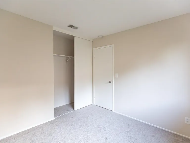 13 Oliva Dr #B — Photo 5