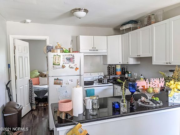 3rd image of 413-417 S Tillery Street
