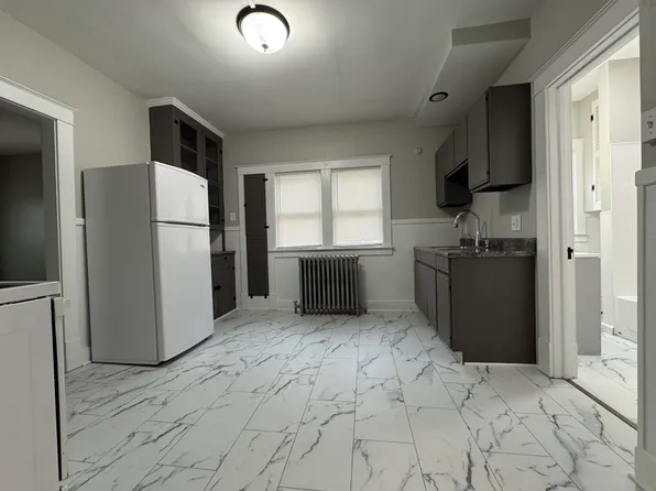 616 27th St #2, Niagara Falls, NY 14301