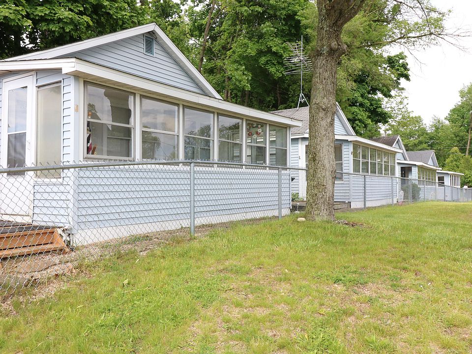 1st image of 66246 94th Ave #1-4