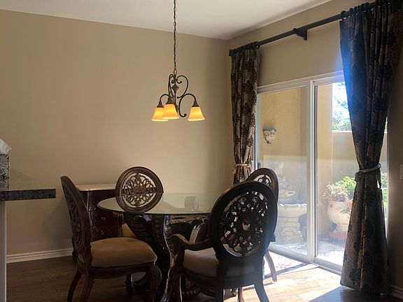 2nd image of 380 E Hilltop Way