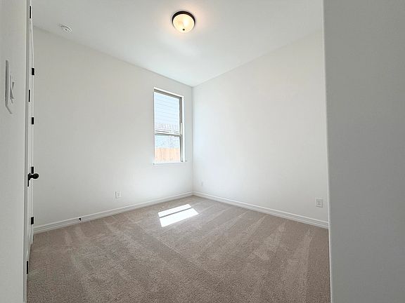 17415 Rose Gap Court Interior Image 4