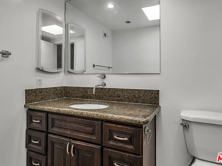 7301 Vista Del Mar Ave #A103 — Photo 41