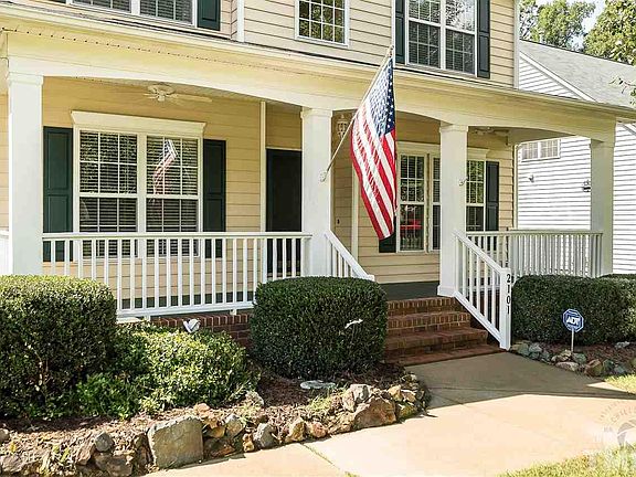 2nd image of 2101 Baycourt Trl