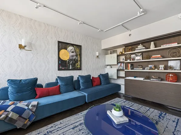 520 W 23rd St APT 14D, New York, NY 10011