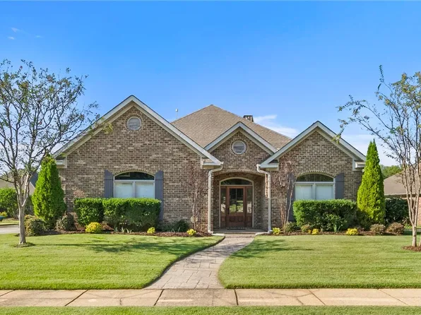 33 Signal Hill Cir, Tuscaloosa, AL 35406