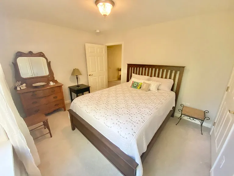 22 Irene Ave — Photo 17