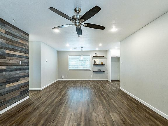 5th image of 118 Eagle Ave