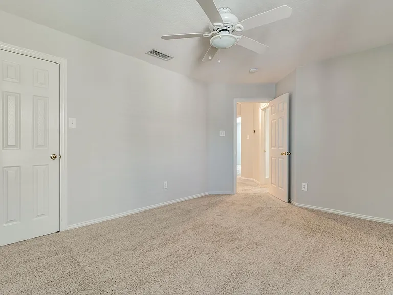 6217 Palomino Dr — Photo 31