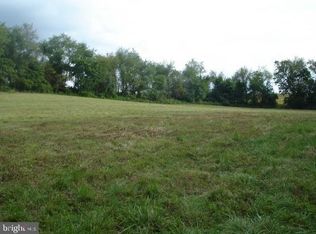 Strawbridge Ln, New Windsor, MD 21776