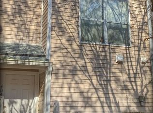 4047 Midlands Rd, Williamsburg, VA 23188