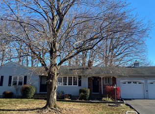 26 Jacqueline Dr, Bristol, CT 06010