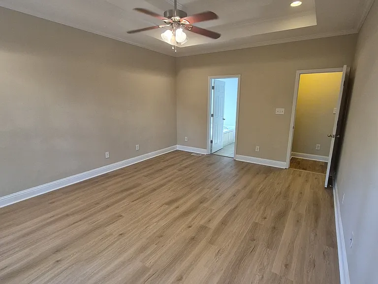325 Veranda Park Ln — Photo 6