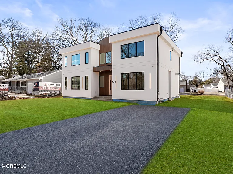 150 Ampere Ave — Photo 61
