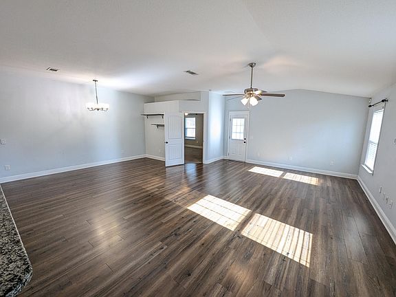 3rd image of 9044 Quail Roost Dr