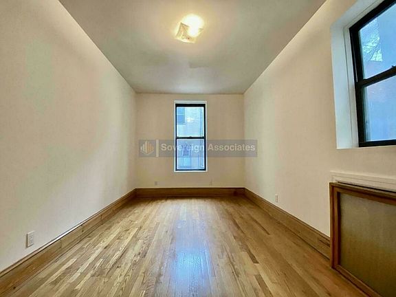 4th image of 302 W 107th St #2M