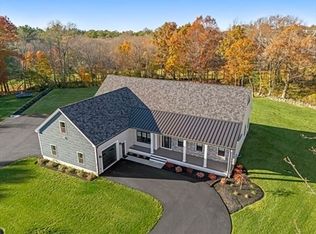 73 Raymond Ave, Raynham, MA 02767