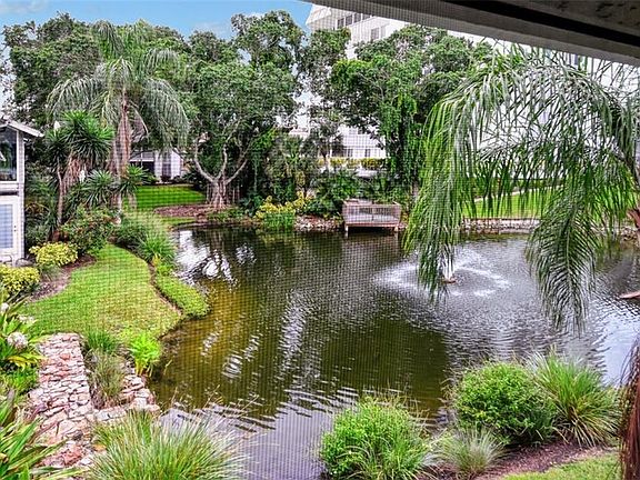 5th image of 1130 W Peppertree Ln #118