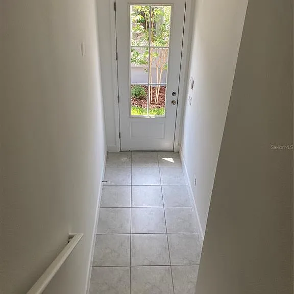13719 Lippman Aly — Photo 5