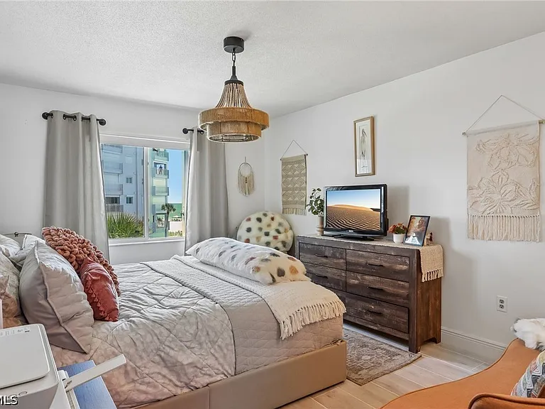 7400 Estero Blvd #315 — Photo 14