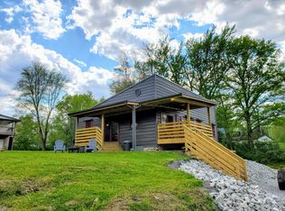 889 Tommy Been Rd #B, Oak Hill, OH 45656