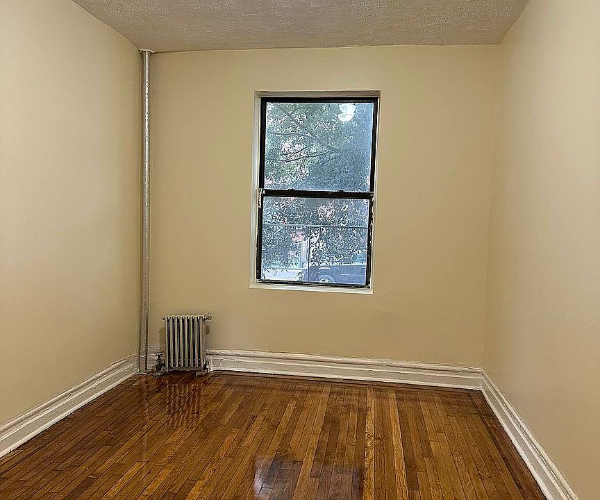 2nd image of 2415 Newkirk Ave APT 1C