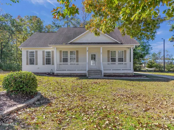 35 Stroud Will Court, Rocky Point, NC 28457