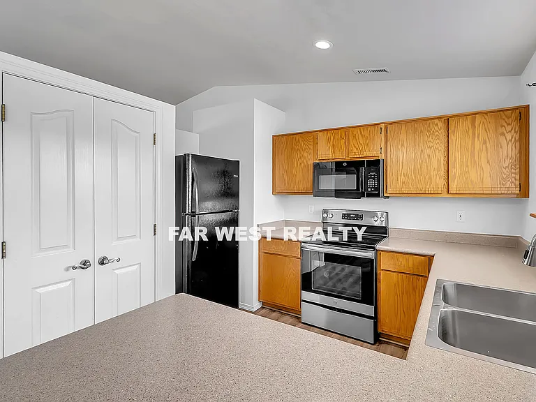 4945 N Harlequin Dr — Photo 15