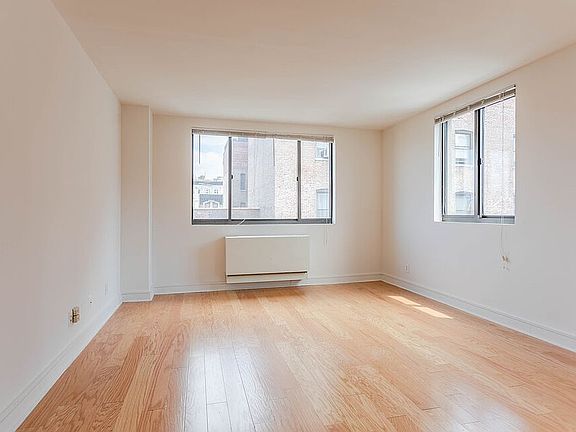 2nd image of 323 W 96th St APT 1002