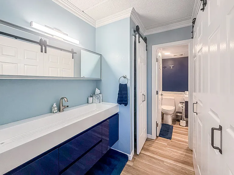 845 Benjamin Franklin Dr #202 — Photo 11