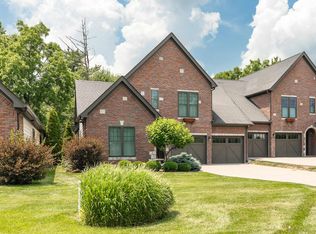 1766 S Springhouse Dr, Bloomington, IN 47401