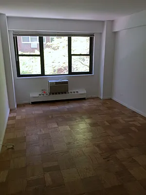 Rented by Carlyle Property Management | media 27