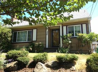 246 SE 84th Ave, Portland, OR 97216