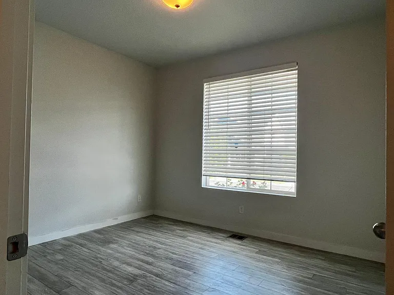 3552 W Alta Loma Ln — Photo 9