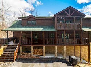 3044 Redtail Rd, Sevierville, TN 37862