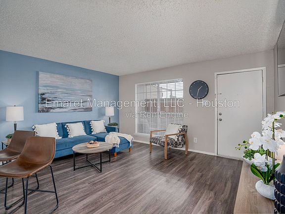 3rd image of 101 Hackberry St #89660