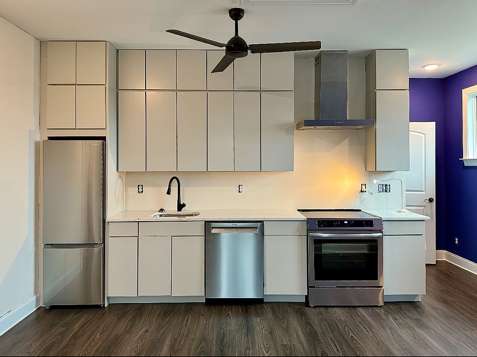 Newly built kitchen with high-end appliances