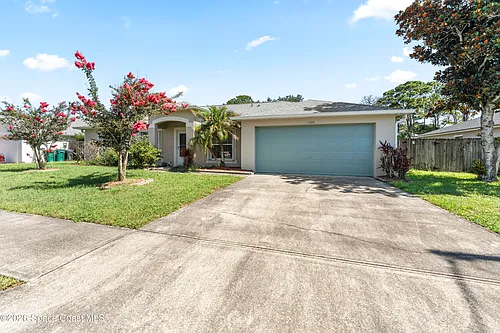 1324 Mandys Ct Photo 1