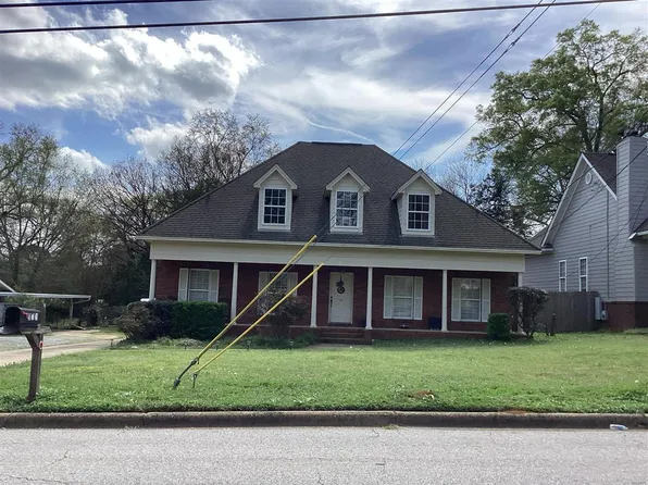 813 W Bridge St, Wetumpka, AL 36092