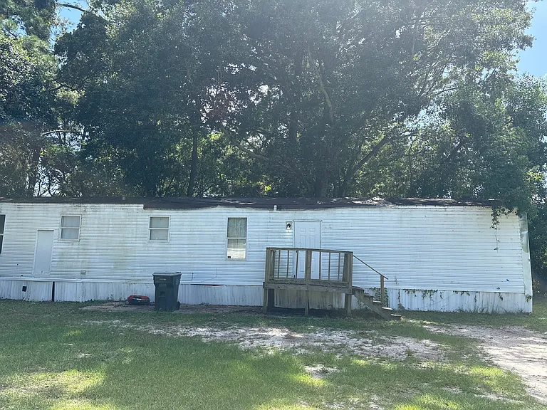 207 Waycross Ave #B — Photo 1