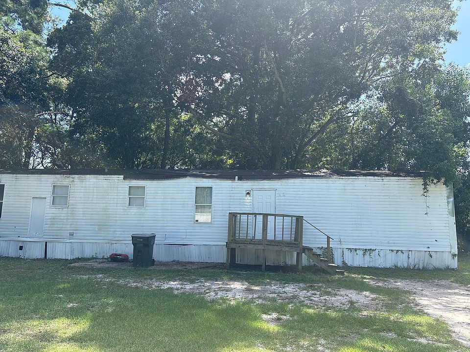 1st image of 207 Waycross Ave #B
