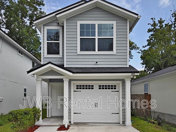 3rd image of 8953 Cocoa Ave